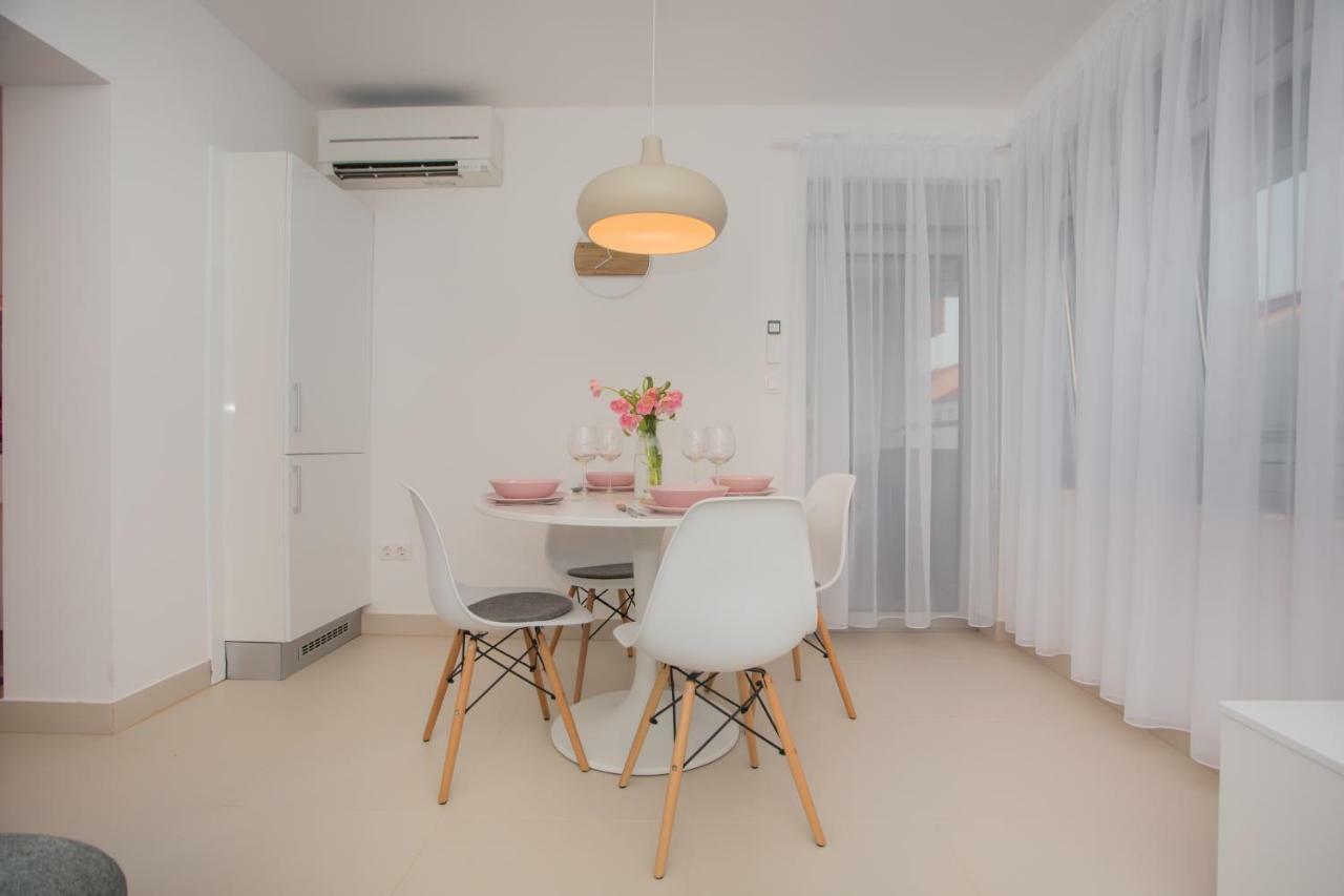 Apartment Luni Primosten Bagian luar foto