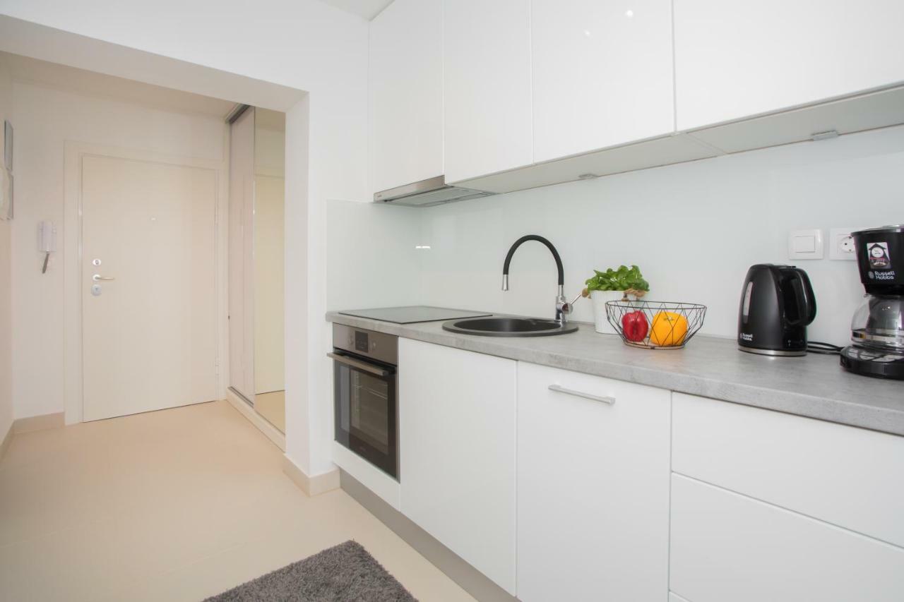 Apartment Luni Primosten Bagian luar foto