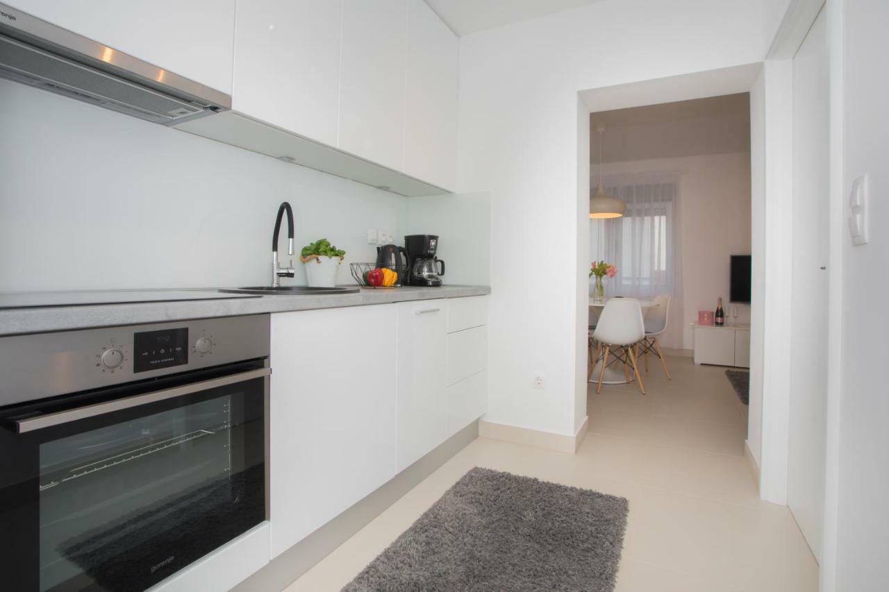 Apartment Luni Primosten Bagian luar foto